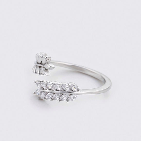 Platinum Plated Spike Adjustable Ring Waterproof Jewelry - Picture 9 of 15